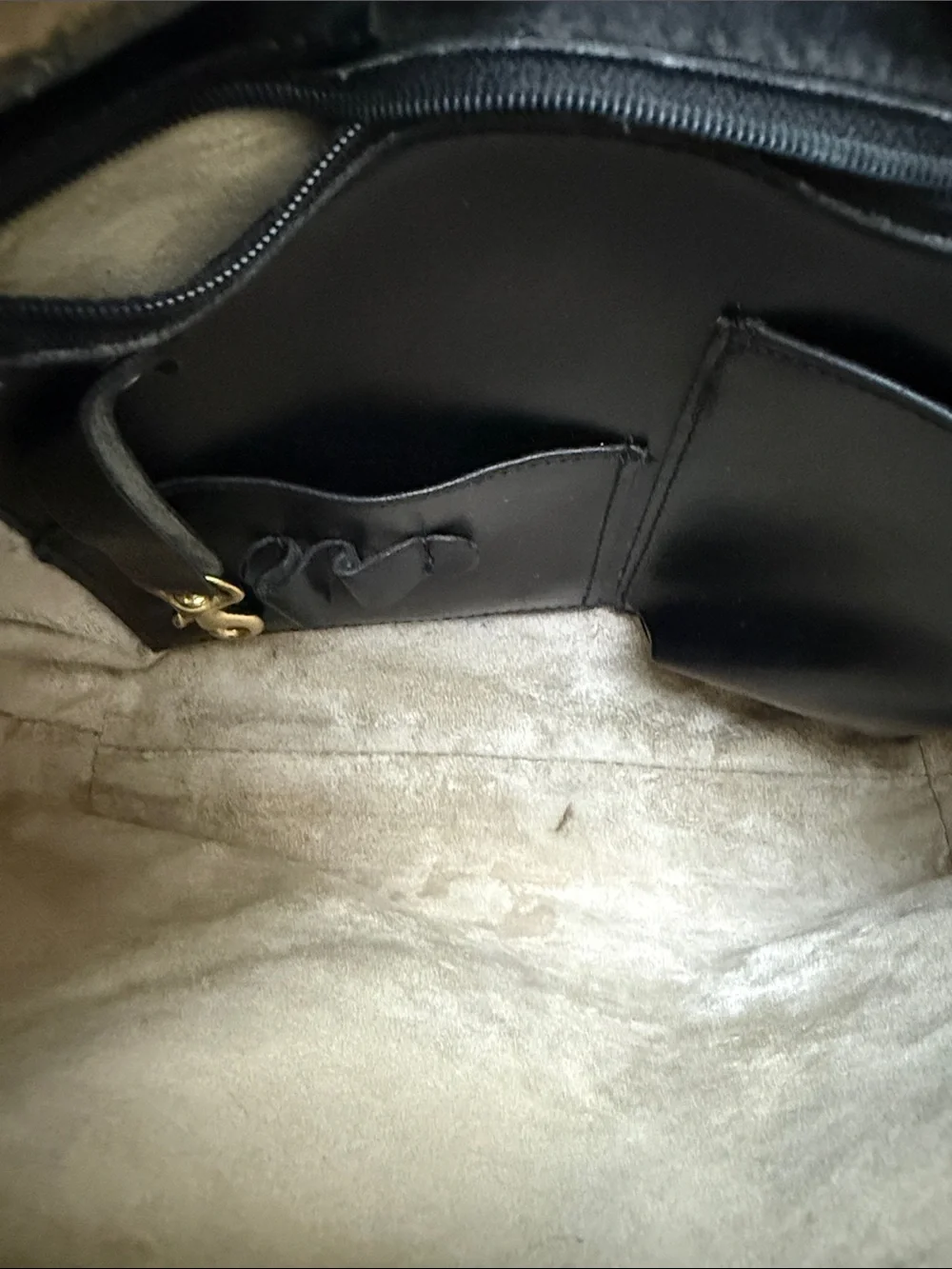 Vintage Black/Dark Brown Brahmin Leather Crossbody Bag
